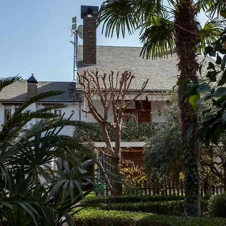 Villa Casa Aikon Gojar