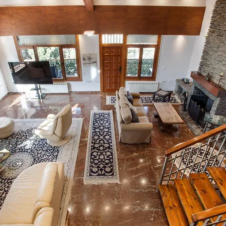 Villa Casa Aikon Gojar