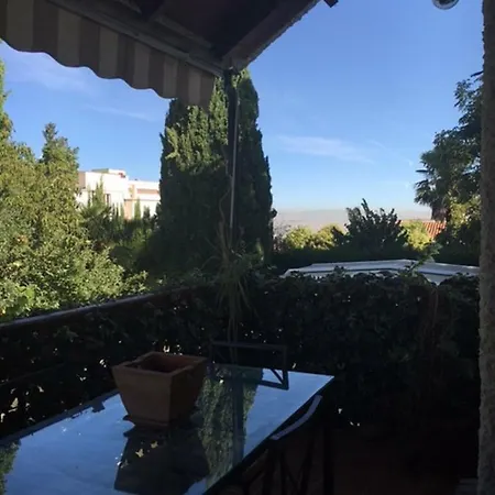 Casa Aikon * Gojar